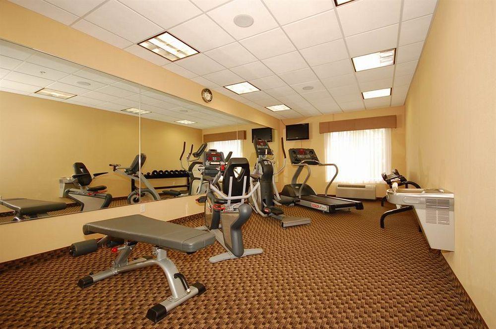 Best Western Plus Victor Inn & Suites Екстериор снимка