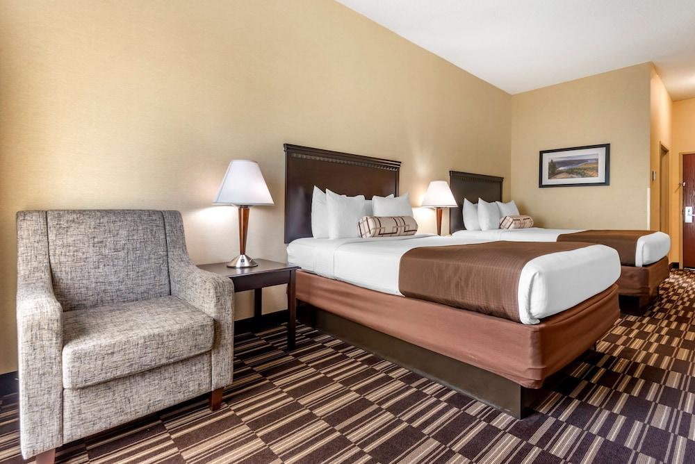 Best Western Plus Victor Inn & Suites Екстериор снимка